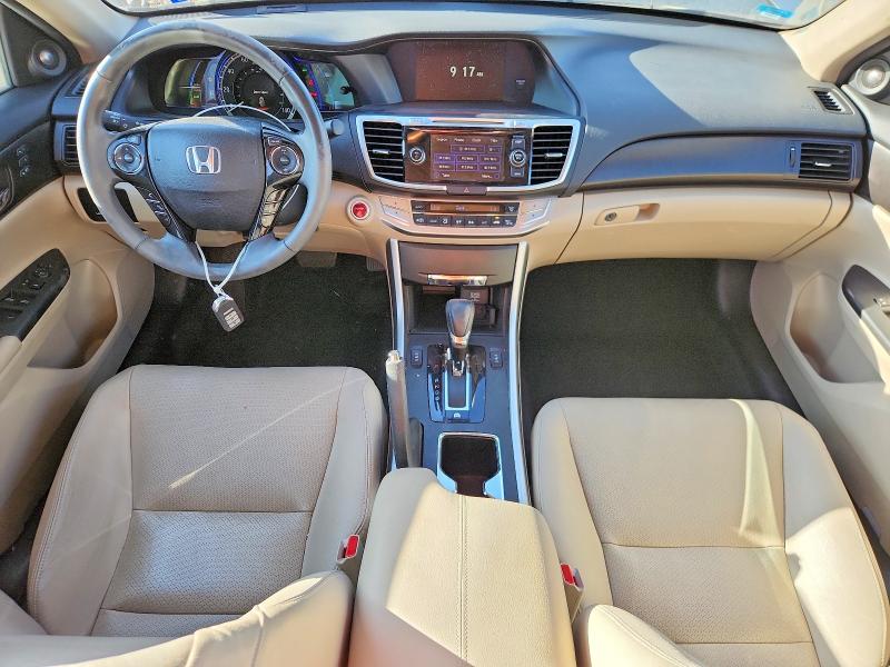 Photo 8 from auction – 2015 HONDA ACCORD with VIN 1HGCR6F56FA010089