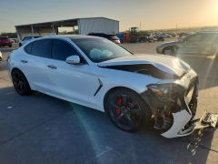 Photo 4 from auction – 2019 GENESIS G70 with VIN KMTG34LEXKU027482