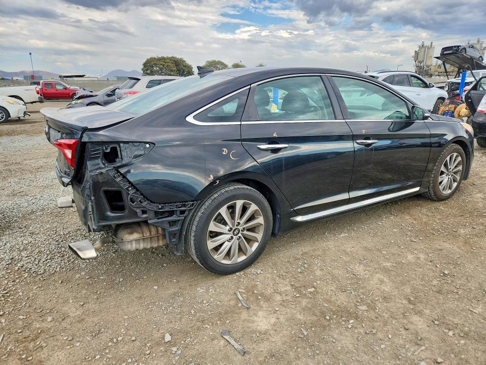 Photo 3 from auction – 2016 HYUNDAI SONATA with VIN 5NPE34AFXGH360512