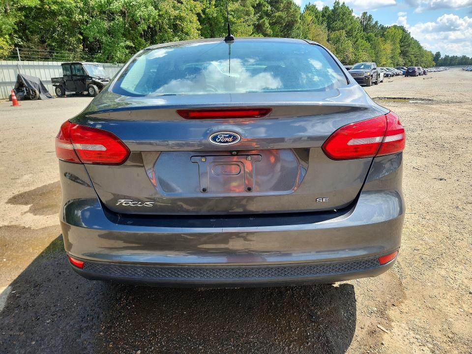 Photo 6 from auction – 2016 FORD FOCUS with VIN 1FADP3F22GL374549