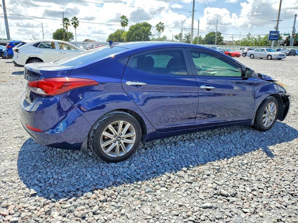Снимка 3 от търг – 2014 HYUNDAI ELANTRA с VIN 5NPDH4AE7EH533033