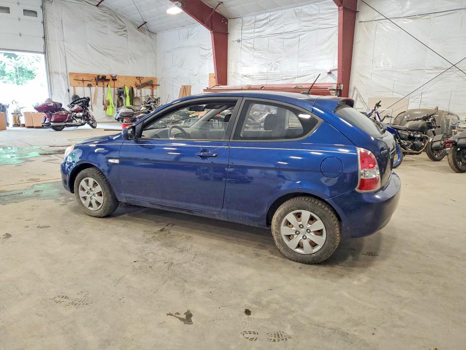 Photo 2 from auction – 2010 HYUNDAI ACCENT with VIN KMHCM3AC3AU168913
