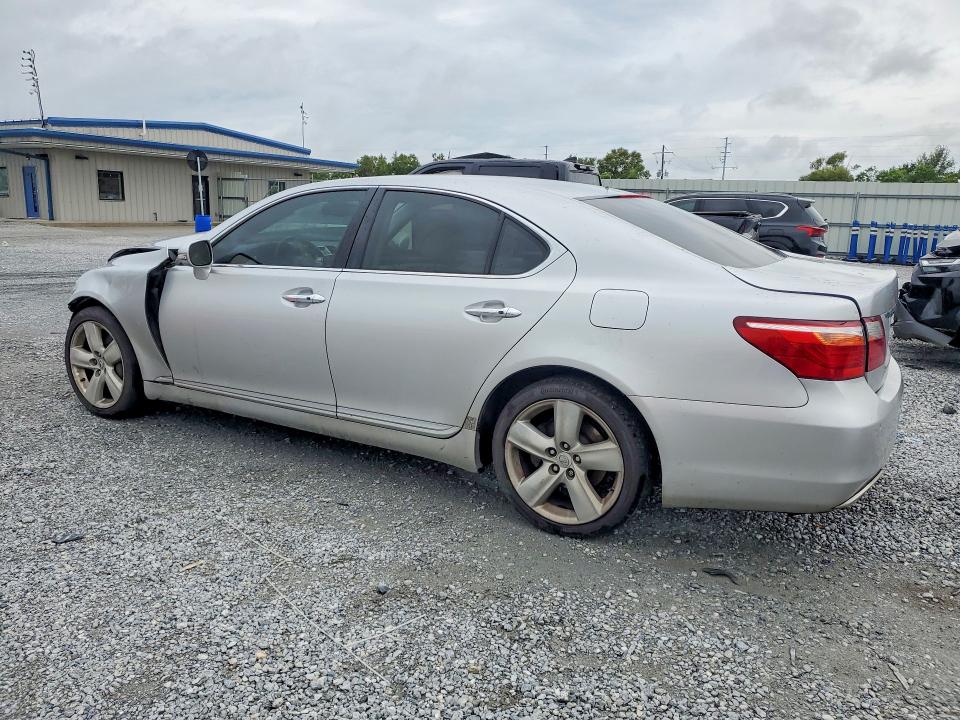 Photo 2 from auction – 2011 LEXUS LS with VIN JTHBL5EF7B5103088