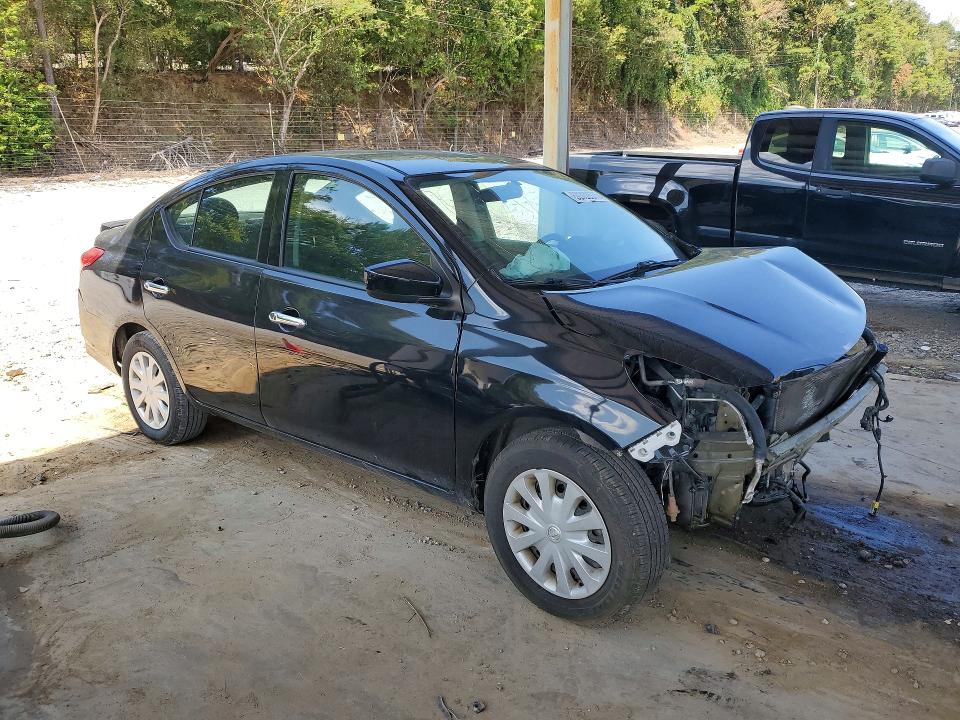 Photo 4 from auction – 2019 NISSAN VERSA with VIN 3N1CN7AP5KL825947