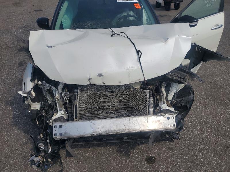 Снимка 11 от търг – 2016 NISSAN MAXIMA с VIN 1N4AA6AP3GC415070