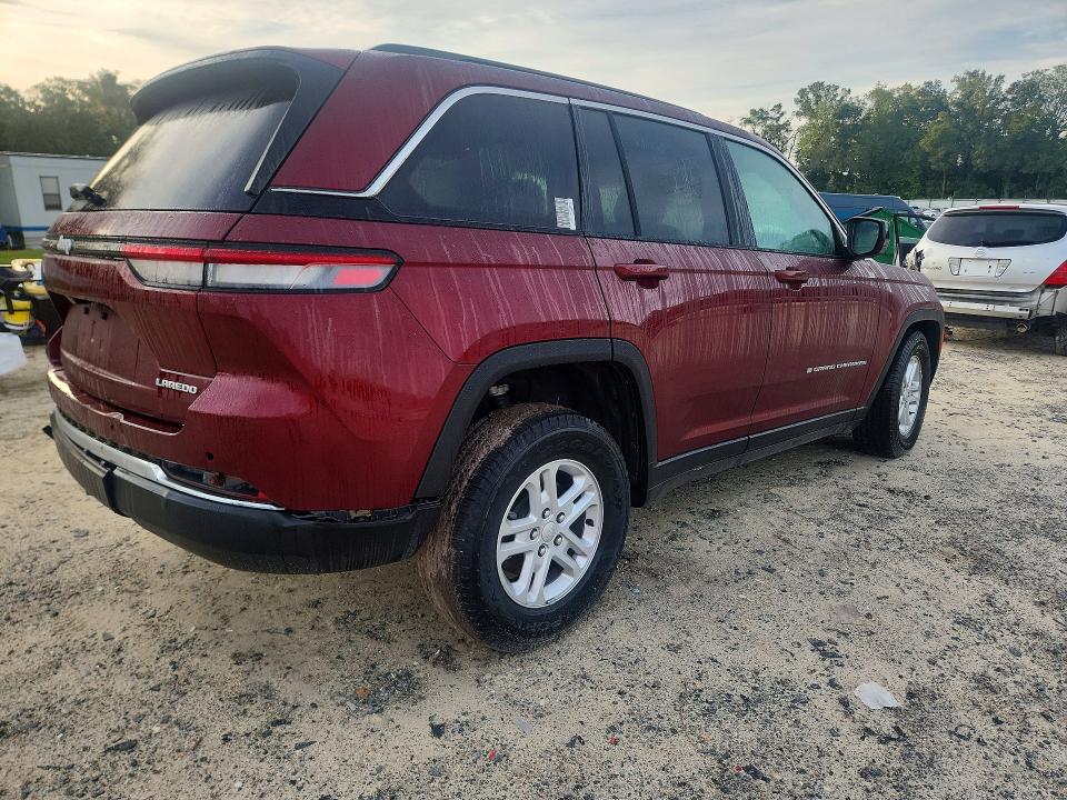 Снимка 3 от търг – 2025 JEEP GRAND CHEROKEE с VIN 1C4RJGAG9SC289700