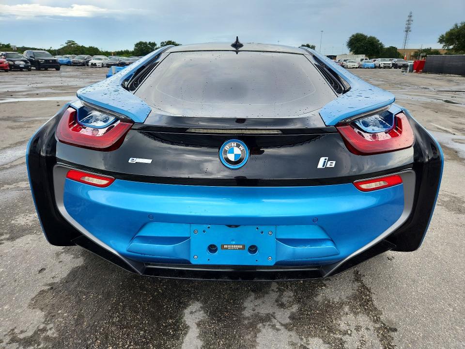 Photo 6 from auction – 2015 BMW I8 with VIN WBY2Z2C57FV674481