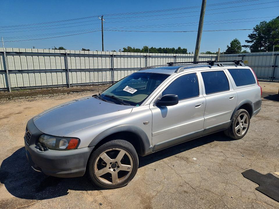 2004 VOLVO XC70 - Търг №68811076
