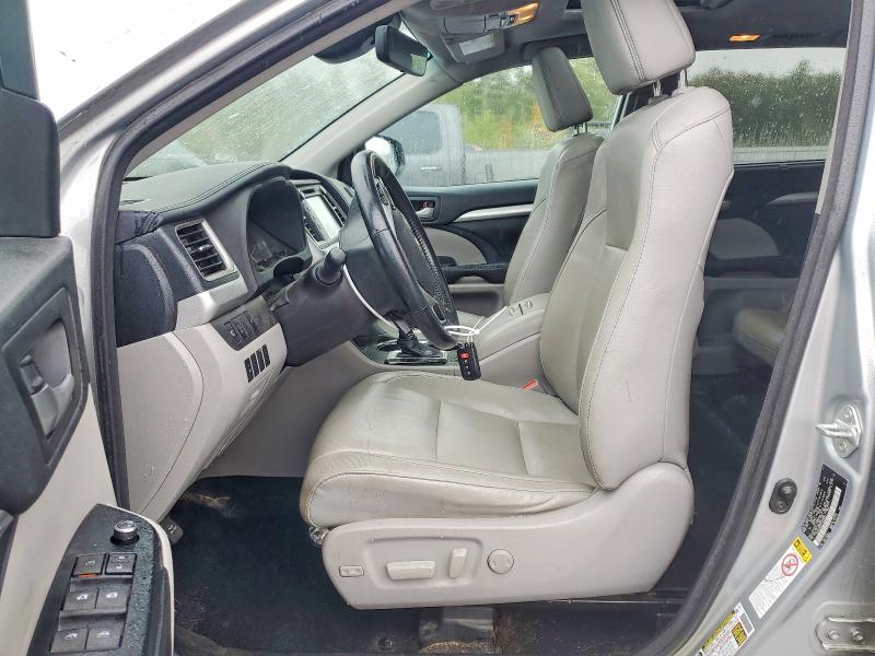 Photo 7 from auction – 2018 TOYOTA HIGHLANDER with VIN 5TDJZRFHXJS499545