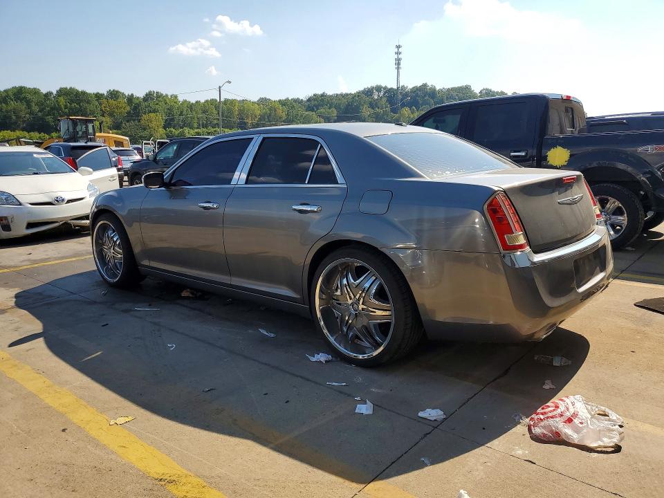 Photo 2 from auction – 2012 CHRYSLER 300C with VIN 2C3CCAET5CH108468