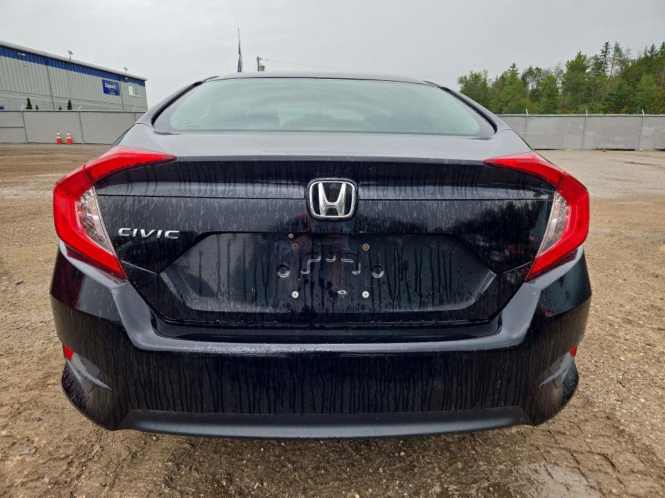 Снимка 6 от търг – 2017 HONDA CIVIC с VIN 2HGFC2E5XHH031315
