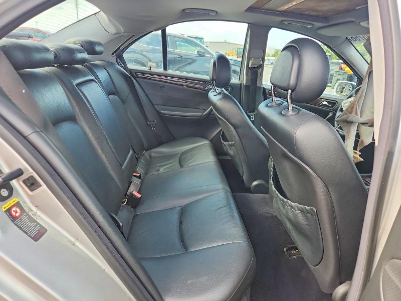 Photo 10 from auction – 2001 MERCEDES-BENZ C with VIN WDBRF61J71F134937