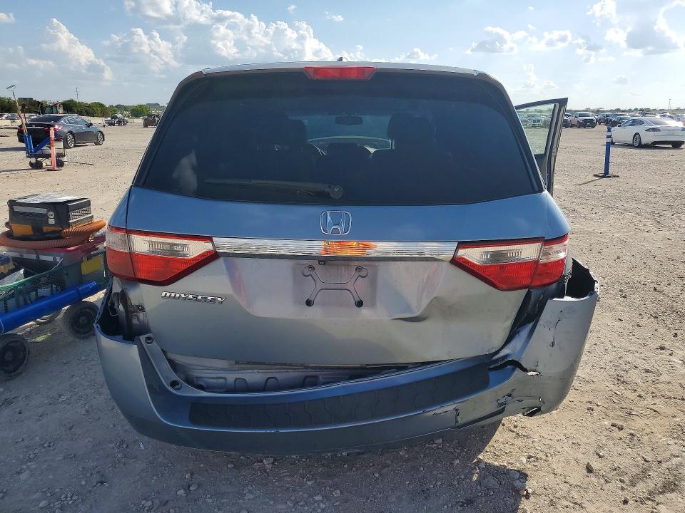 Photo 6 from auction – 2011 HONDA ODYSSEY with VIN 5FNRL5H6XBB013606