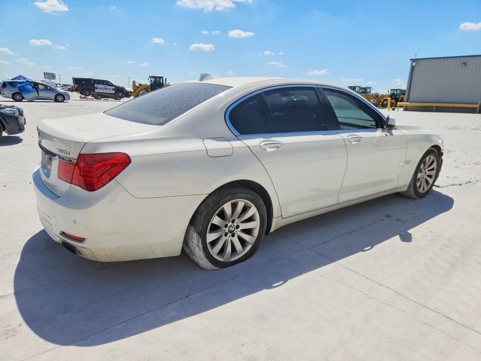 Photo 3 from auction – 2009 BMW 750 with VIN WBAKA83539CY35224