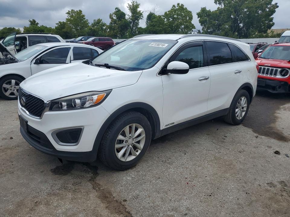 KIA SORENTO 2017 with VIN 5XYPGDA57HG209043 - Photo from auction