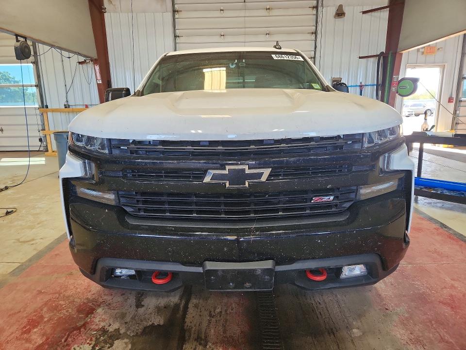 Photo 5 from auction – 2019 CHEVROLET SILVERADO with VIN 3GCPYFED8KG232916