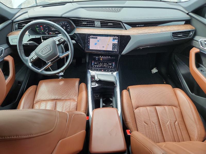 Photo 8 from auction – 2019 AUDI E-TRON with VIN WA1VABGE9KB019129