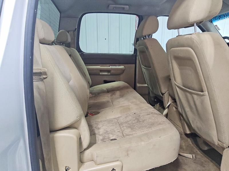 Photo 10 from auction – 2013 CHEVROLET SILVERADO with VIN 3GCPKSE71DG272469