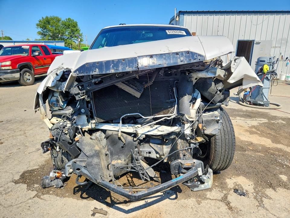 Снимка 5 от търг – 2011 LINCOLN NAVIGATOR с VIN 5LMJJ2H51BEJ06307