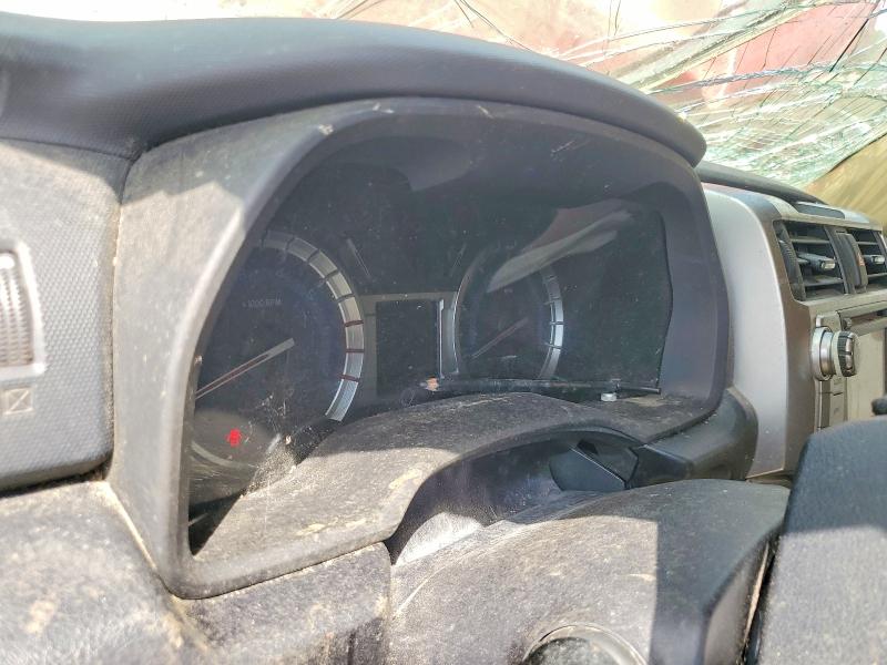 Photo 9 from auction – 2018 TOYOTA 4RUNNER with VIN JTEZU5JR8J5166465