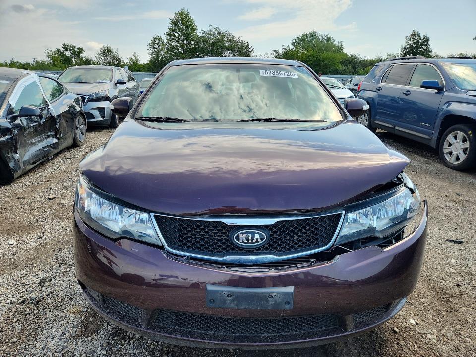 Photo 5 from auction – 2010 KIA FORTE with VIN KNAFU4A27A5109627