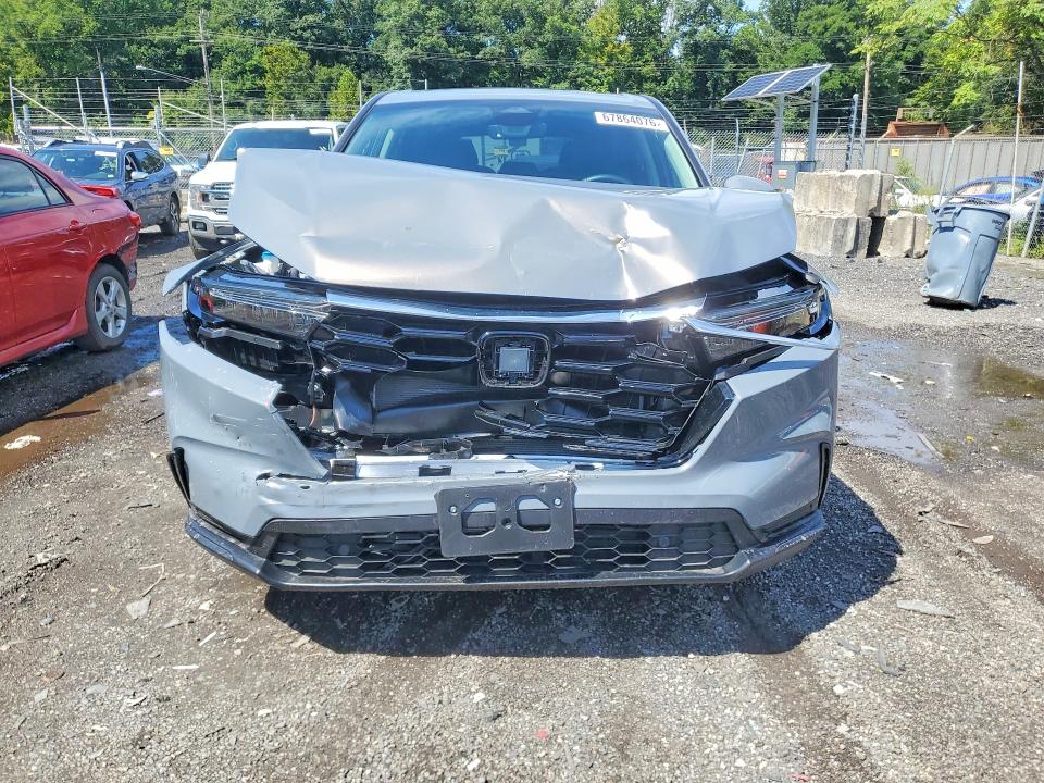 Photo 5 from auction – 2026 HONDA CR-V with VIN 2HKRS4H75TH459087