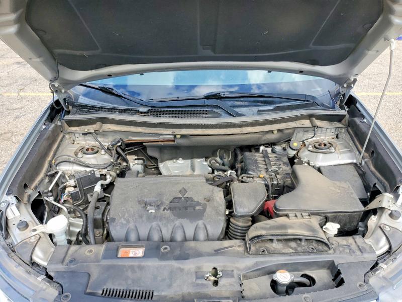 Снимка 12 от търг – 2019 MITSUBISHI OUTLANDER с VIN JA4AD3A3XKZ042476