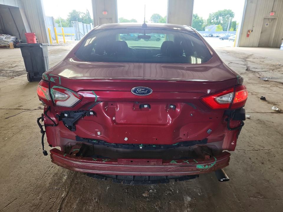 Photo 6 from auction – 2013 FORD FUSION with VIN 3FA6P0LU3DR114834
