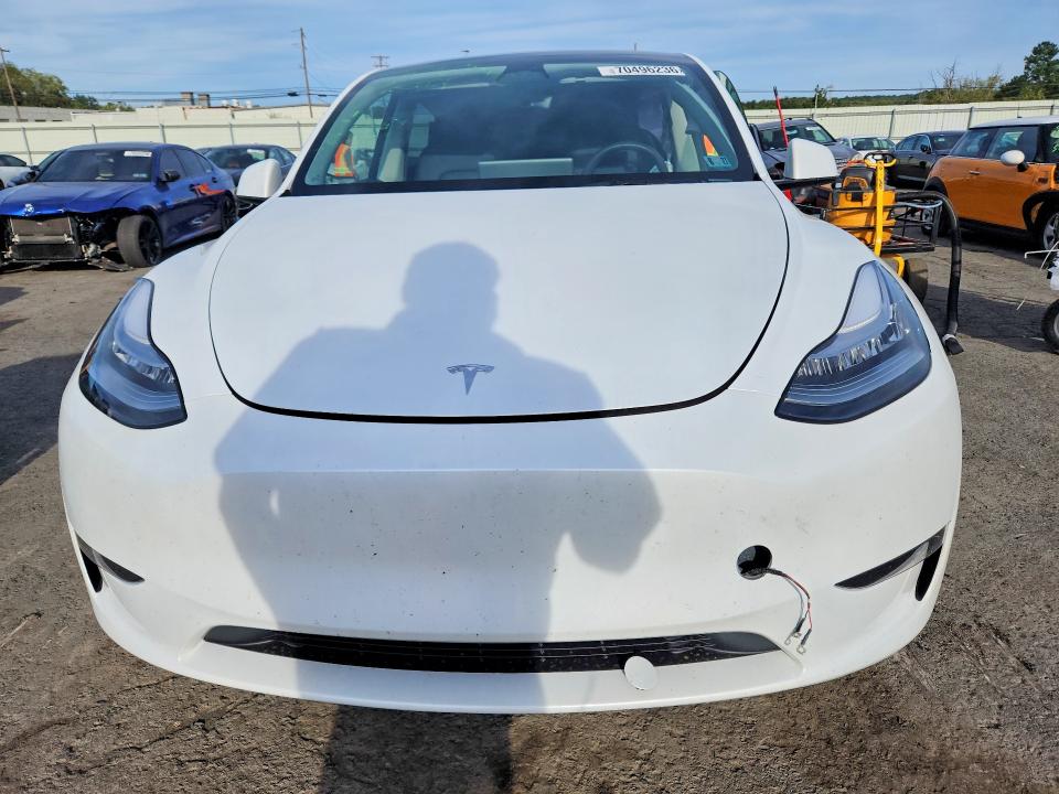 Photo 5 from auction – 2023 TESLA MODEL Y with VIN 7SAYGDEE1PA111761