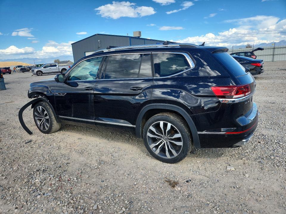 Photo 2 from auction – 2023 VOLKSWAGEN ATLAS with VIN 1V2FR2CA8PC527467