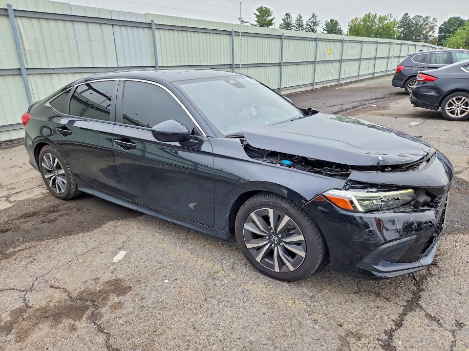 Снимка 4 от търг – 2022 HONDA CIVIC с VIN JHMFE1F70NX002446