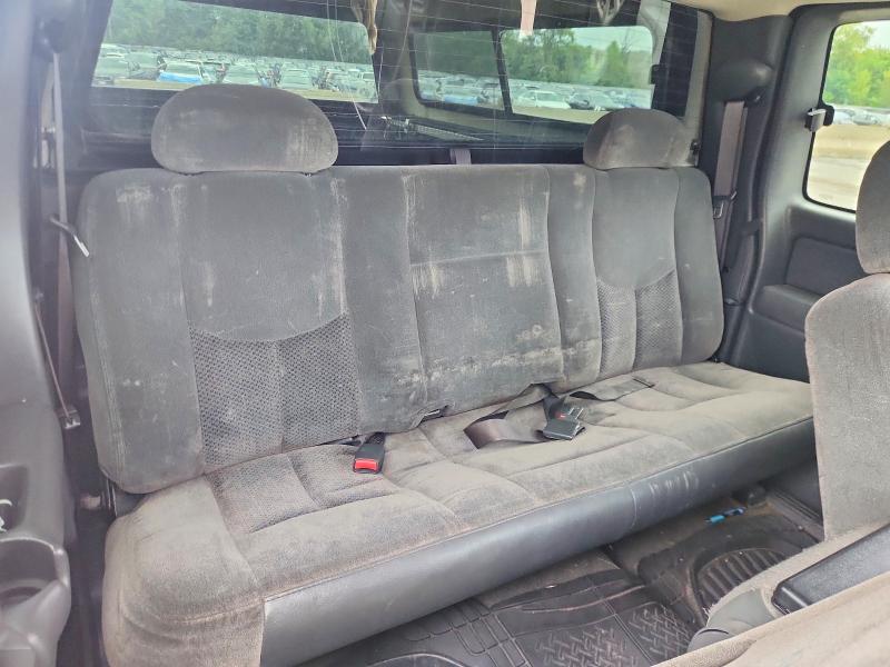 Photo 10 from auction – 2003 CHEVROLET SILVERADO with VIN 1GCEK19T73E189661