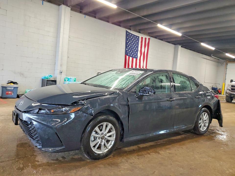 TOYOTA CAMRY 2026 with VIN 4T1DAACK4TU759440 - Photo from auction