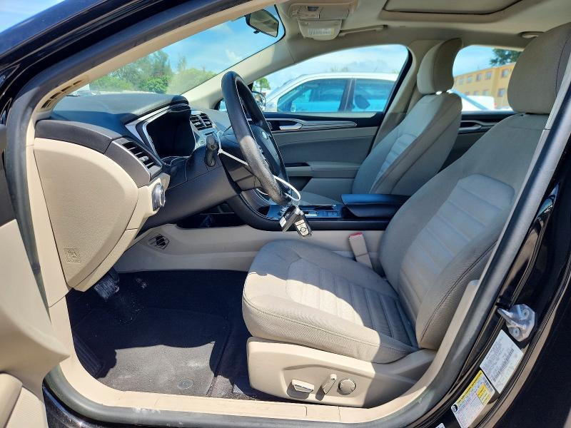 Foto 7 de la subasta – 2018 FORD FUSION con VIN 3FA6P0LU4JR219412