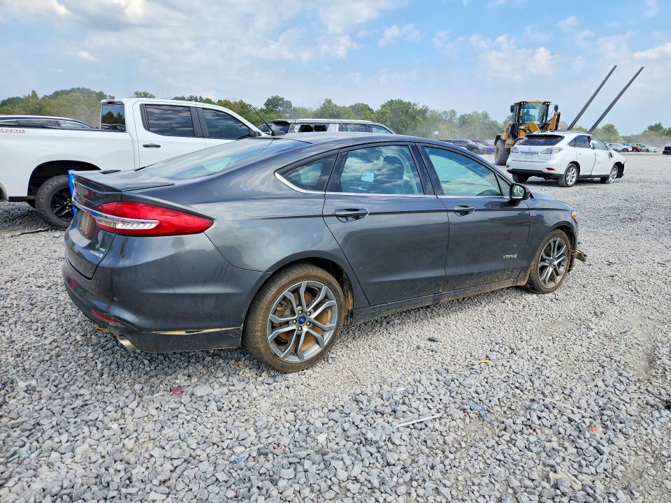 Zdjęcie 3 z aukcji – 2017 FORD FUSION z VIN 3FA6P0LU0HR259044