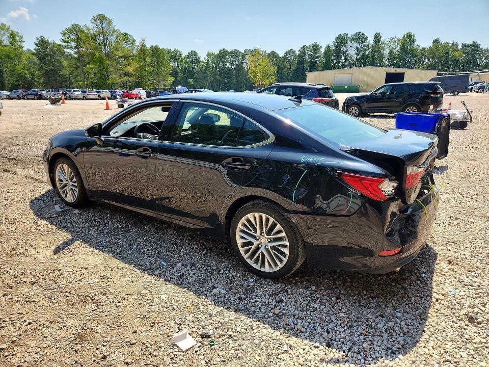 Photo 2 from auction – 2013 LEXUS ES with VIN JTHBK1GG5D2002119