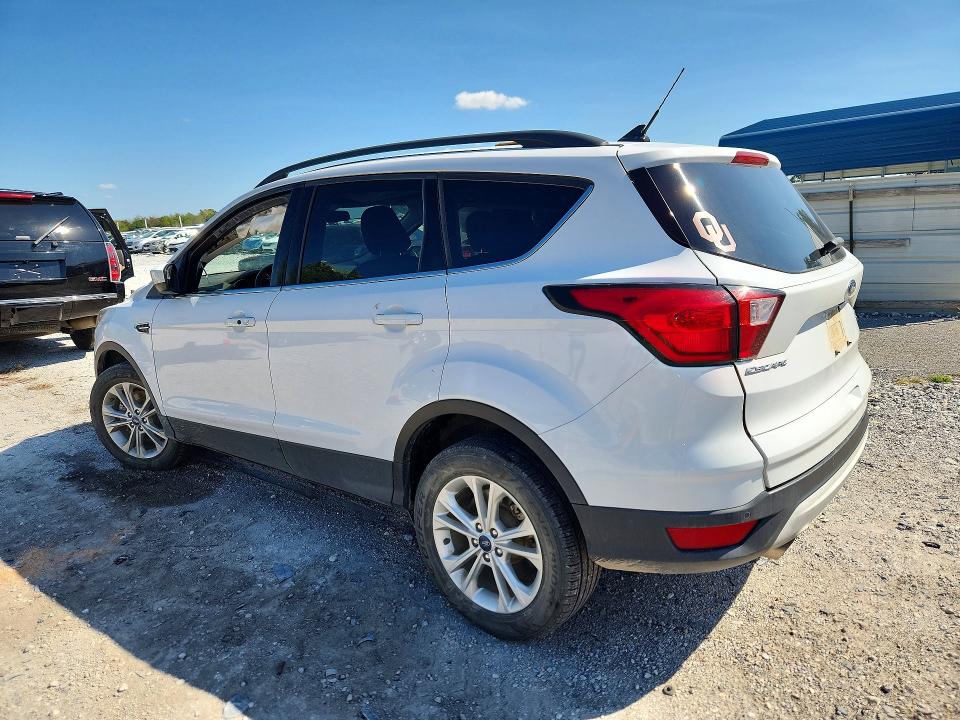 Снимка 2 от търг – 2019 FORD ESCAPE с VIN 1FMCU9HD6KUB20745