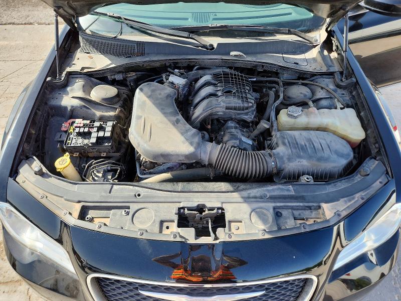 صورة رقم 11 من المزاد - 2015 CHRYSLER 300 مع VIN 2C3CCAAG2FH832809