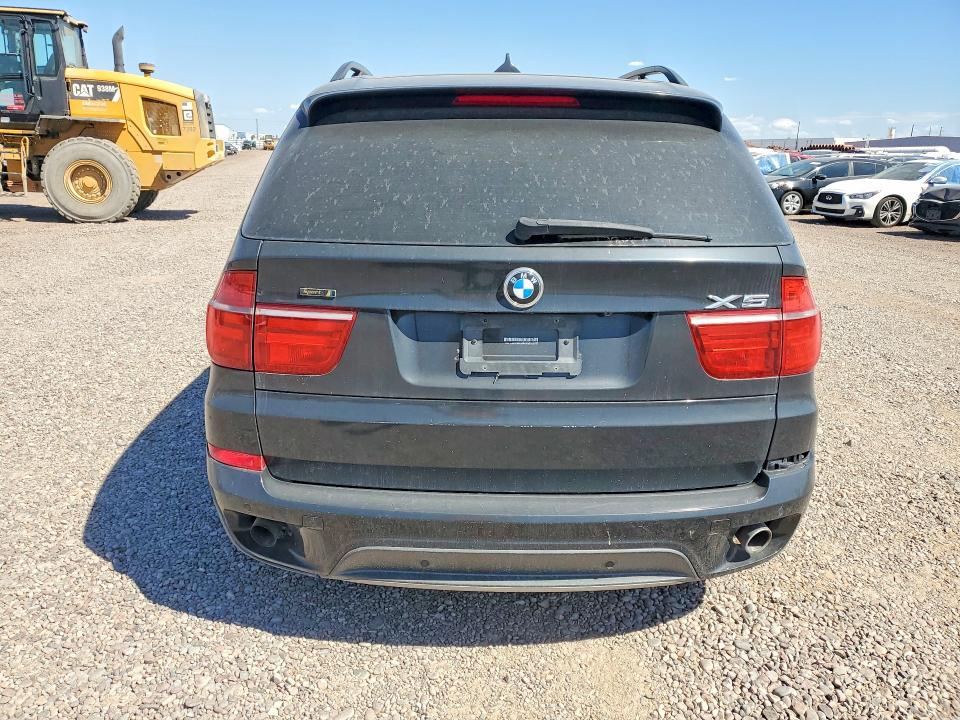 Photo 6 from auction – 2011 BMW X5 with VIN 5UXZV4C55BL742689