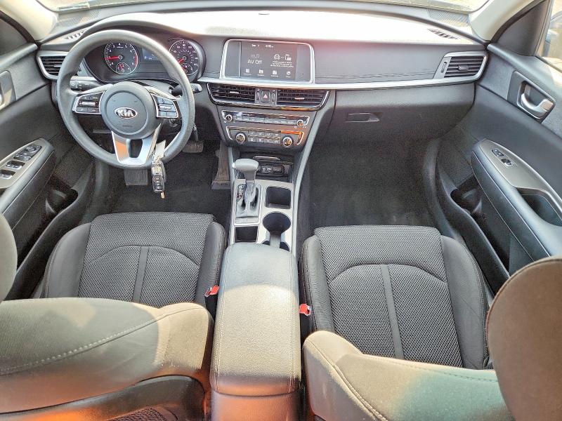 Photo 8 from auction – 2019 KIA OPTIMA with VIN 5XXGT4L34KG334245