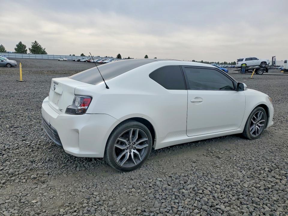 صورة رقم 3 من المزاد - 2015 SCION TC مع VIN JTKJF5C76F3094569