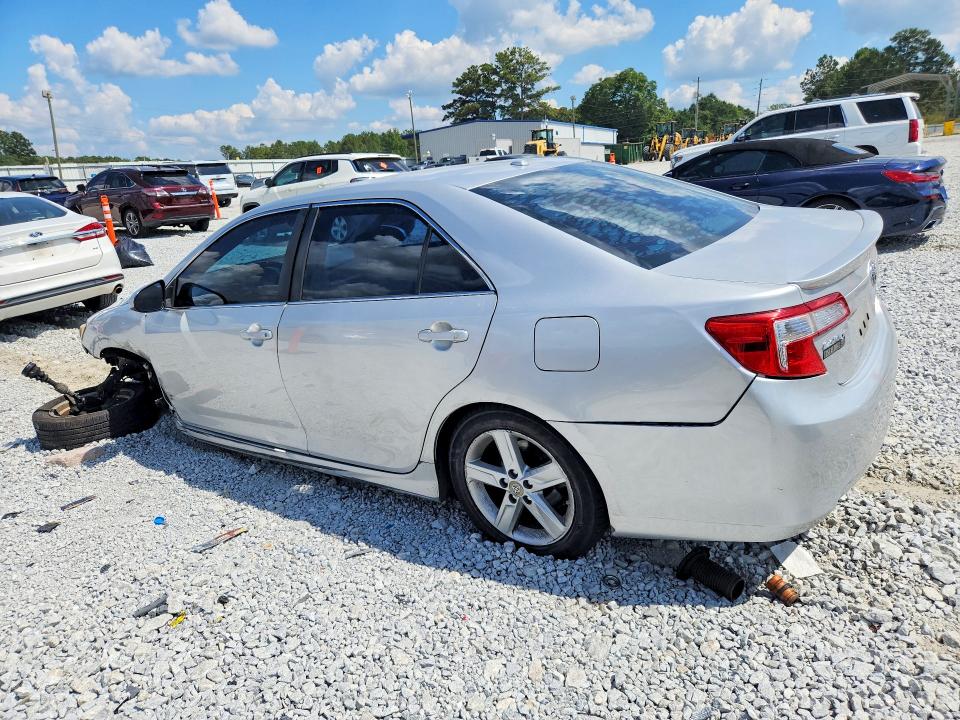 Photo 2 from auction – 2012 TOYOTA CAMRY with VIN 4T1BF1FK7CU019322