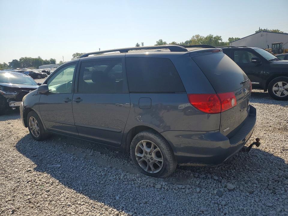 Photo 2 from auction – 2006 TOYOTA SIENNA with VIN 5TDBA22C16S064787