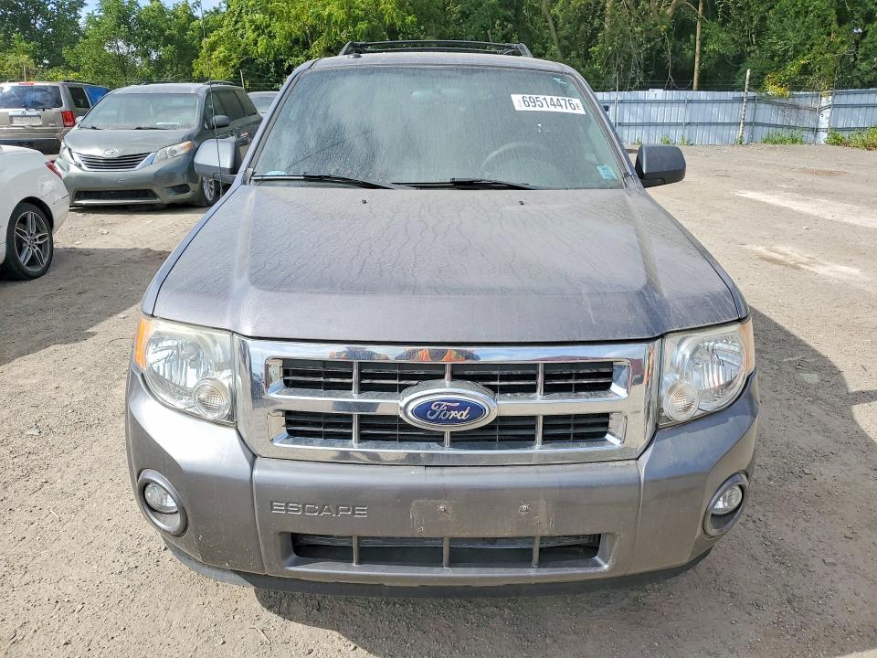 Снимка 5 от търг – 2010 FORD ESCAPE с VIN 1FMCU0D72AKC97413