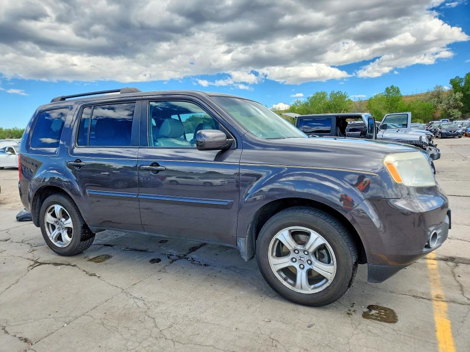 Photo 4 from auction – 2012 HONDA PILOT with VIN 5FNYF4H78CB047759
