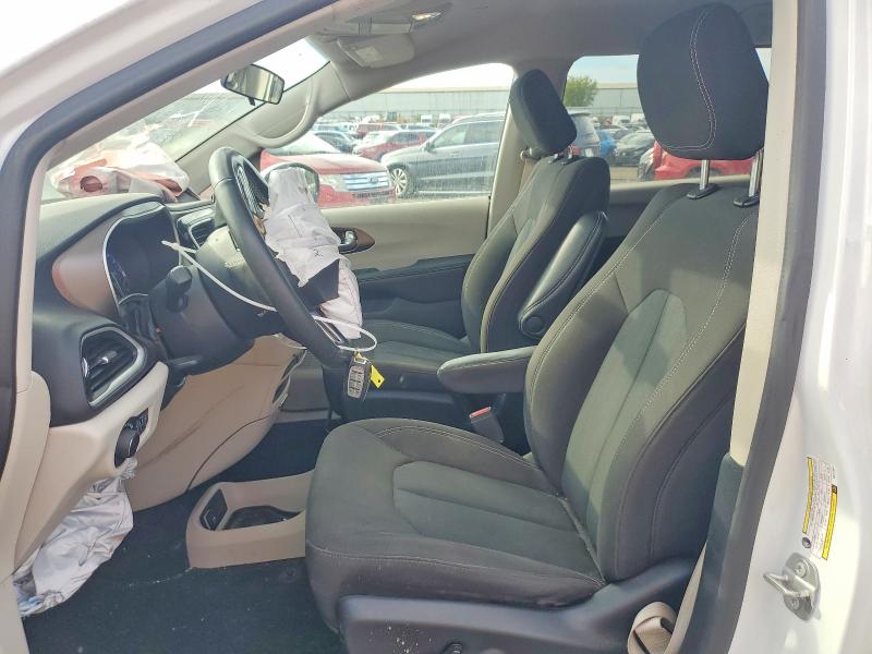 Foto 7 de la subasta – 2022 CHRYSLER VOYAGER con VIN 2C4RC1CG2NR157944