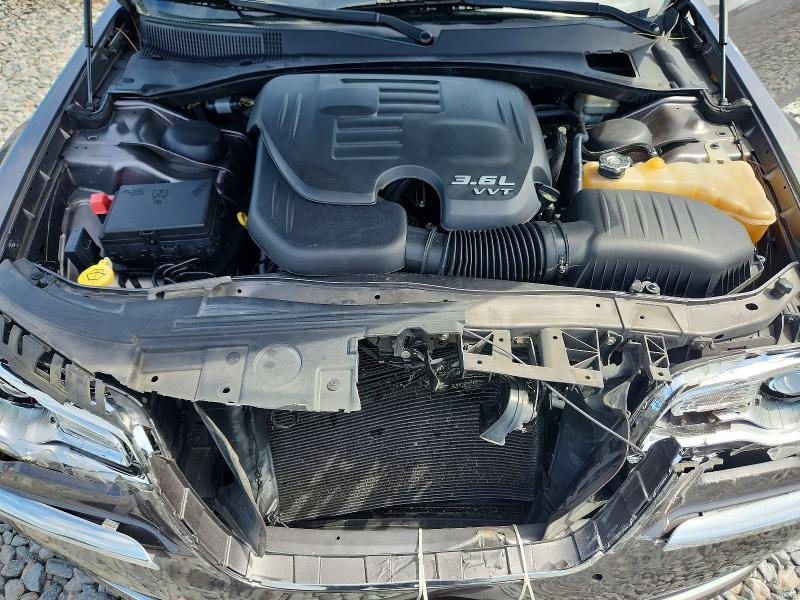 Zdjęcie 11 z aukcji – 2014 CHRYSLER 300C z VIN 2C3CCAEG2EH343402