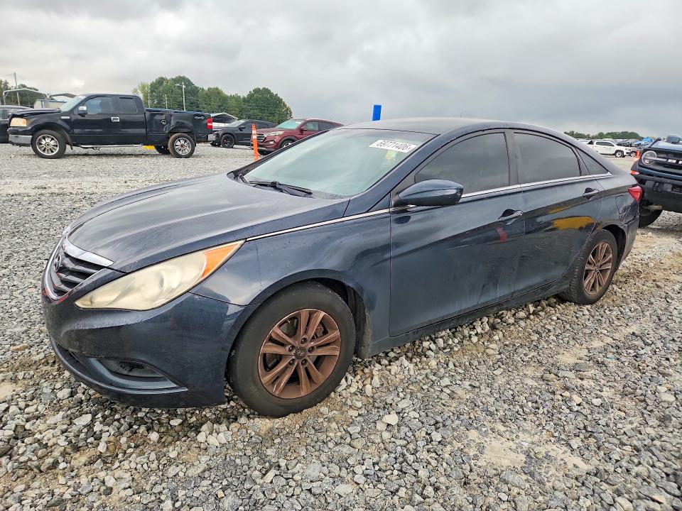 HYUNDAI SONATA 2011 с VIN 5NPEB4AC4BH237340 - Снимка от търг