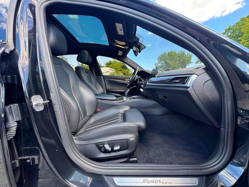 Photo 5 from auction – 2018 BMW 540 with VIN WBAJE7C55JG891091