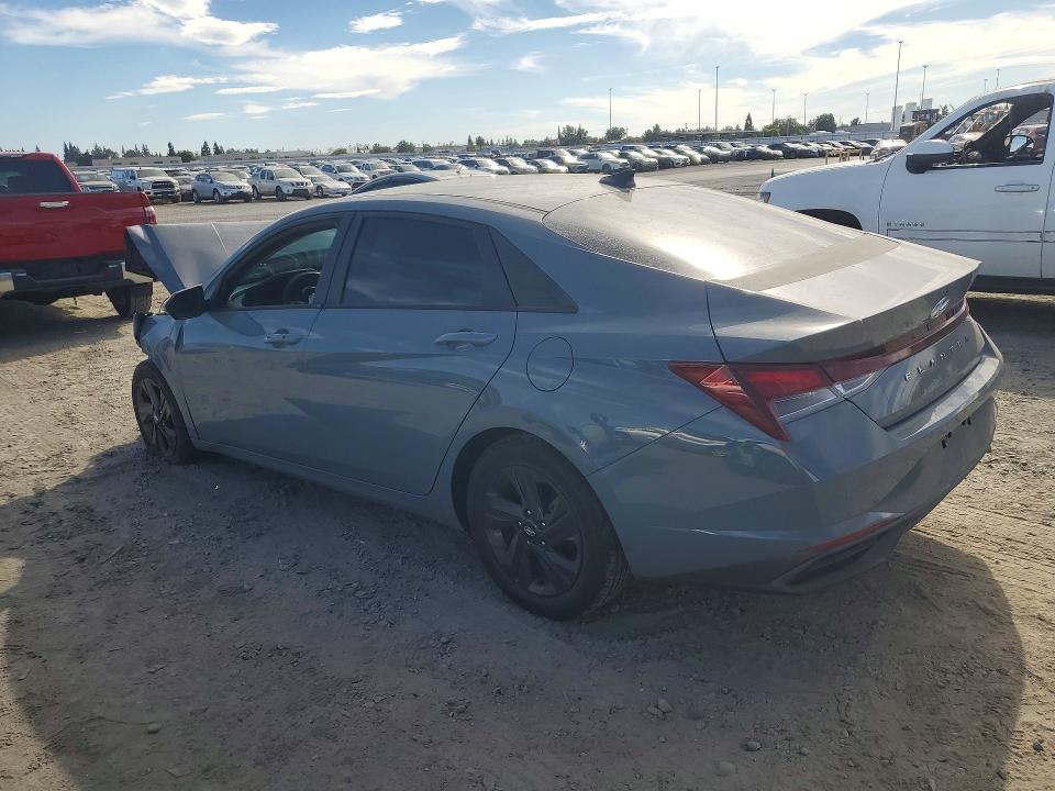 Снимка 2 от търг – 2022 HYUNDAI ELANTRA с VIN KMHLM4AG4NU219320